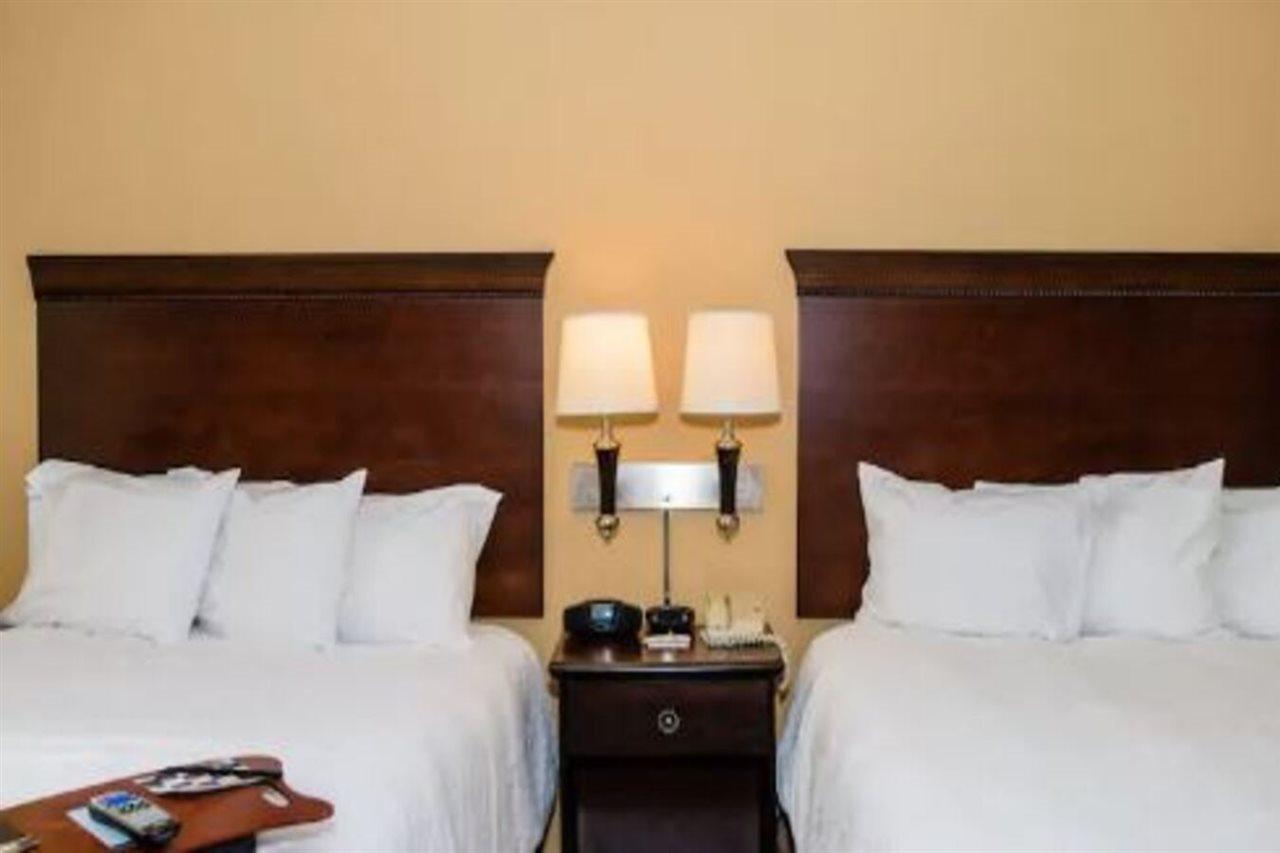 Hampton Inn ויקטוריה מראה חיצוני תמונה