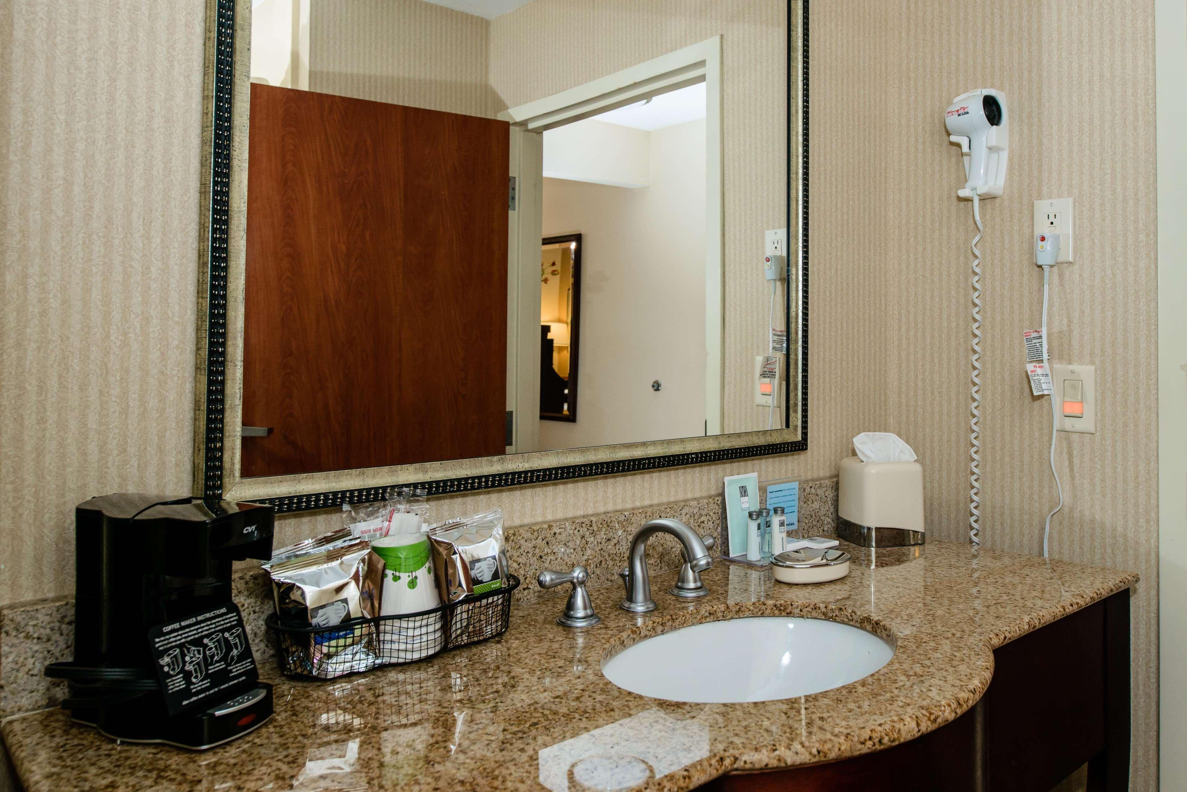 Hampton Inn ויקטוריה מראה חיצוני תמונה