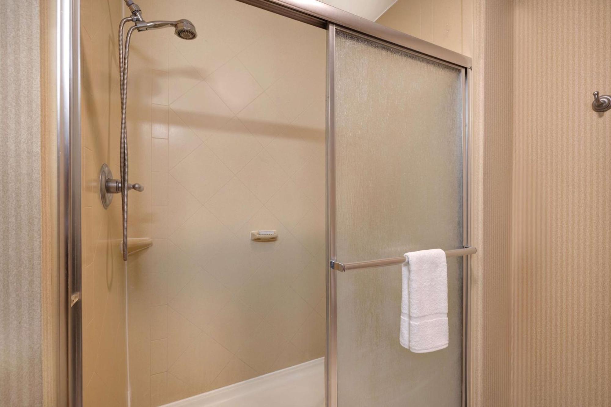 Hampton Inn ויקטוריה מראה חיצוני תמונה