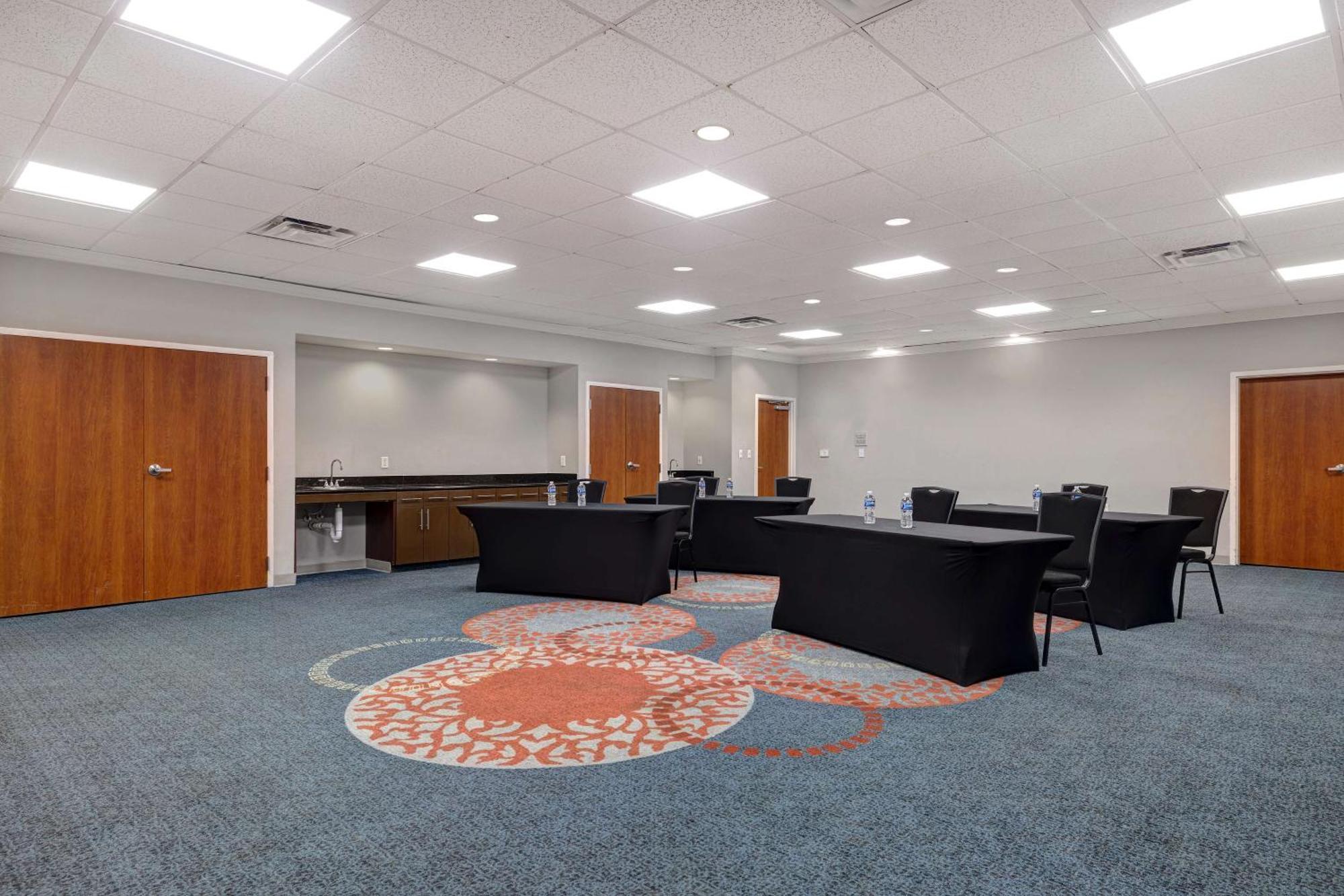 Hampton Inn ויקטוריה מראה חיצוני תמונה