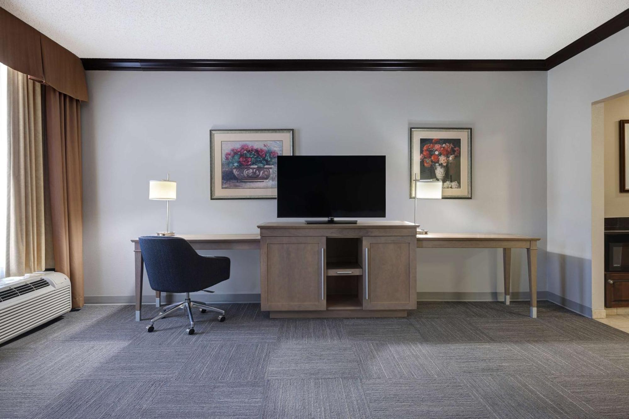 Hampton Inn ויקטוריה מראה חיצוני תמונה