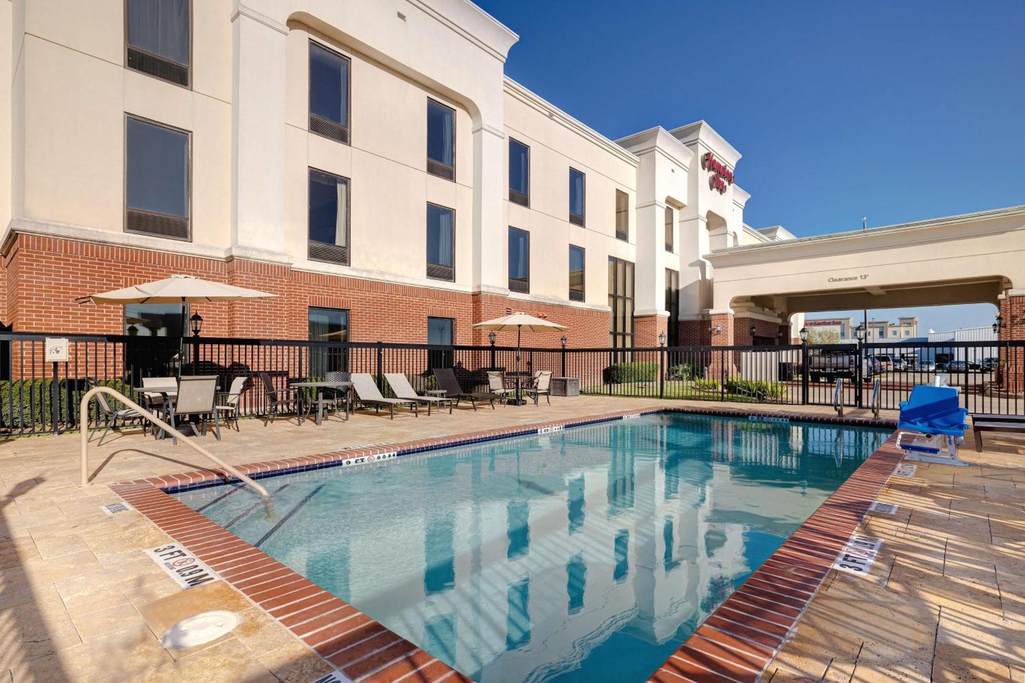 Hampton Inn ויקטוריה מראה חיצוני תמונה